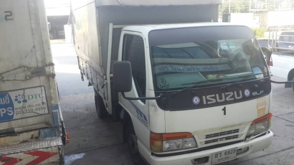 สี่ล้อ อีซุชุ NKR110 ประกอบป้ายเล็ก สภาพดีพร้อมใช้งาน ทะเบียนพร้อมโอน