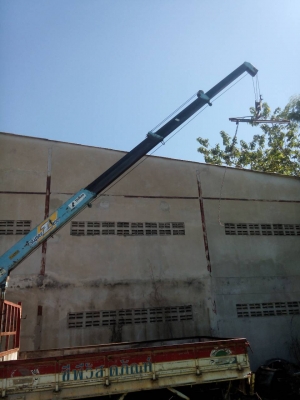 ขายด่วนรถ6ล้อติดเครน2.5ตัน2ปอก3ชักTADANOเครือง120แรง