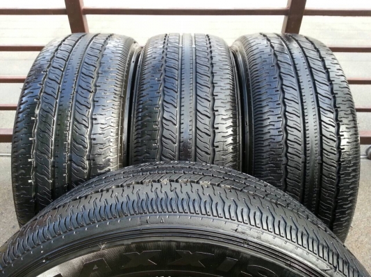 ยาง Maxxis 235 60 17 ปี13 ดอกเยอะ ใช้กันยาวๆ ยาง Maxxis 235 60 17 ปี13 ดอกเยอะ ใช้กันยาวๆ