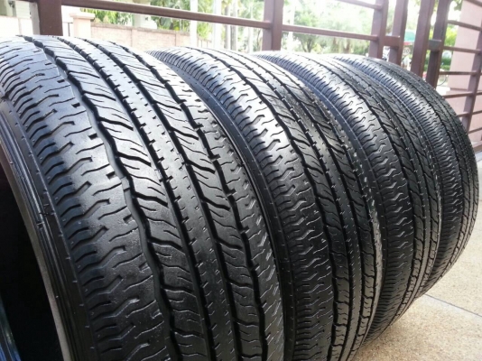 ยาง Maxxis 235 60 17 ปี13 ดอกเยอะ ใช้กันยาวๆ ยาง Maxxis 235 60 17 ปี13 ดอกเยอะ ใช้กันยาวๆ