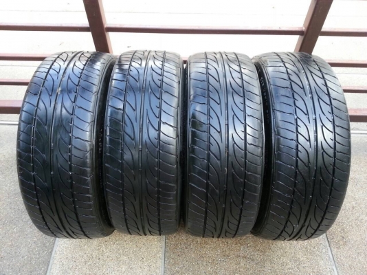 ยาง Dunlop 205 45 17 กลางปี13 ดอกดี ราคาไมาแพง
