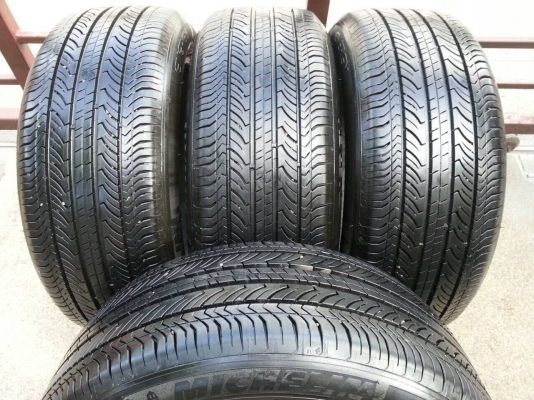 ยาง Michelin 225 50 17 กลางปี11 ดอกเยอะ ราคาไม่แพง