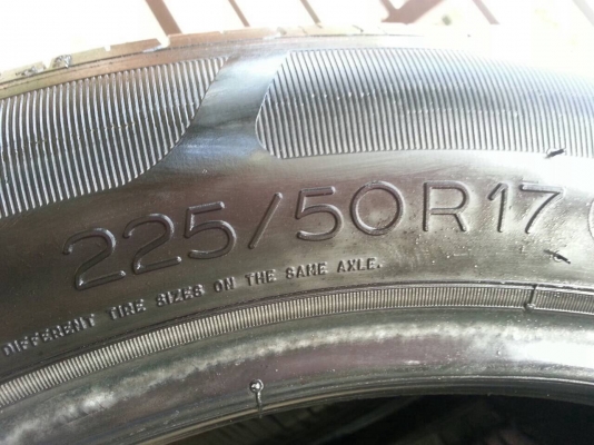 ยาง Michelin 225 50 17 กลางปี11 ดอกเยอะ ราคาไม่แพง