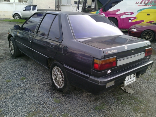 มิซูเครื่องดีเกียร์ครบเบรคABSแอร์เย็นๆยางใหม่ภาษีไม่ขาดภายในสวย