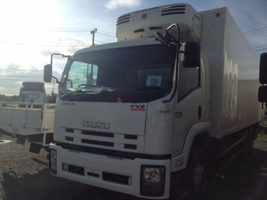 รถตู้เย็น10ล้อISUZU