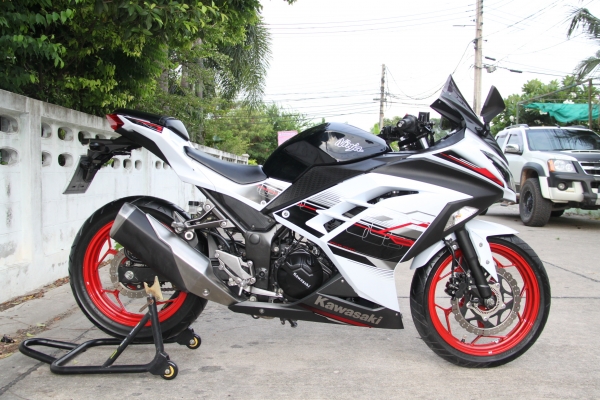 ninja300. โฉม 2014 ninja300. โฉม 2014