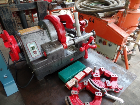 ลดราคาครับ  เครื่องทำเกลียวท่อ KSU N80  "AIII"