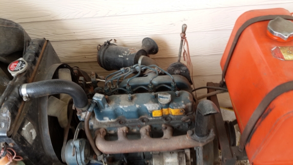 เครื่องสูบน้ำและท่ออลูมิเนียม