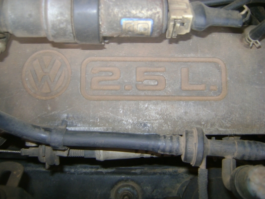 โฟล์ค CARAVELLE  ติดแก็สแล้ว ( รถหลวงสภาพเยี่ยม ) ราคา   220,000  บาท