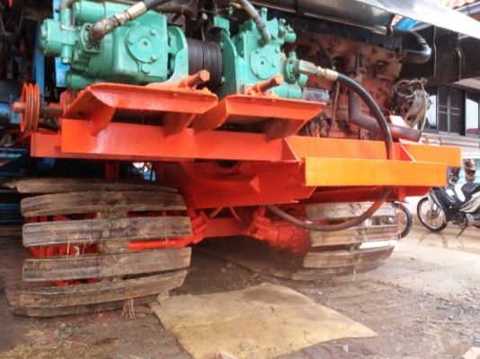 เสร็จส่งกลับบ้านแล้วครับ ซ่อมรถเกี่ยวข้าว ทุกรุ่น ทุกขนาด ราคาตามข้อตกลง