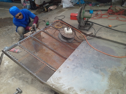 เสร็จส่งกลับบ้านแล้วครับ ซ่อมรถเกี่ยวข้าว ทุกรุ่น ทุกขนาด ราคาตามข้อตกลง