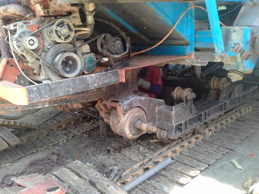 เสร็จส่งกลับบ้านแล้วครับ ซ่อมรถเกี่ยวข้าว ทุกรุ่น ทุกขนาด ราคาตามข้อตกลง