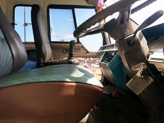 ขายเทรลเลอร์2เพลา เครื่อง168แรง EH700 แคชซีสวยFN527M-A ยาง825ขอบ16 สภาพพร้อมใช้งาน เอกสารพร้อมโอน สนใจโทร 090-8588220คุณนะ 093-3258446คุณบิว ID:narong498 หรือเข้าดูสินค้าอื่นๆได้ที่ www.truck.in.th/498 หรือเพจFacebook ณรงค์ ซื้อขายรถมือสอง (เว็บไซต์ส่วนตั