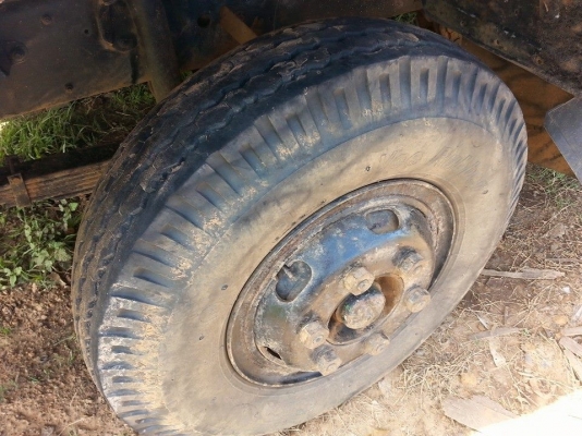 ขายเทรลเลอร์2เพลา เครื่อง168แรง EH700 แคชซีสวยFN527M-A ยาง825ขอบ16 สภาพพร้อมใช้งาน เอกสารพร้อมโอน สนใจโทร 090-8588220คุณนะ 093-3258446คุณบิว ID:narong498 หรือเข้าดูสินค้าอื่นๆได้ที่ www.truck.in.th/498 หรือเพจFacebook ณรงค์ ซื้อขายรถมือสอง (เว็บไซต์ส่วนตั