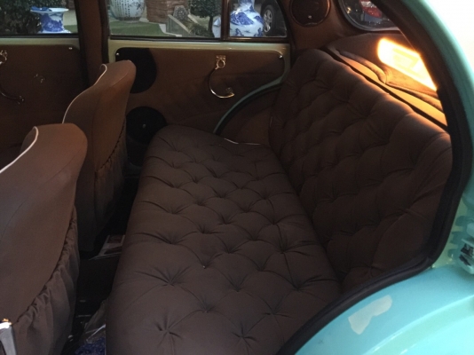 รถสวย สภาพดี น่าสะสม ขับง่าย ใช้ได้ทุกวัน รถสวย สภาพดี น่าสะสม ขับง่าย ใช้ได้ทุกวัน