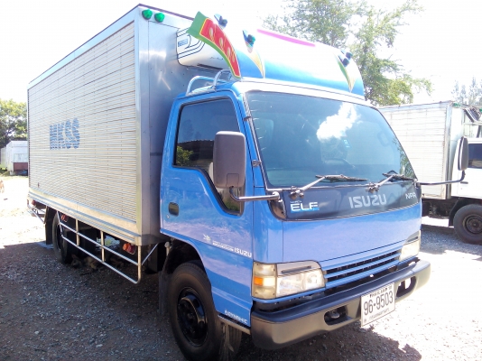 6 ล้อกลาง  *ตู้เปียก-สแตนเลส*  *Euro.2*  ISUZU  NPR 130 แรงม้า  *ยาว 5.00 ม.* รถสวยเดิม+สวยจริง+พร้อมใช้งาน * รถห้างแท้ * มีเล่มพร้อม *