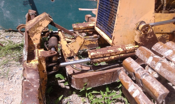 ขายแทรกเตอร์ KOMATSU D2 รุ่น 6 ขายแทรกเตอร์ KOMATSU D2 รุ่น 6