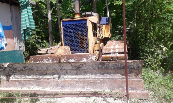 ขายแทรกเตอร์ KOMATSU D2 รุ่น 6