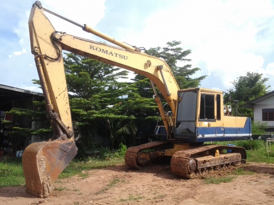 ขายแบคโฮkomutsu pc200-3 ขายแบคโฮkomutsu pc200-3