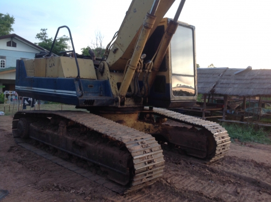 ขายแบคโฮkomutsu pc200-3 ขายแบคโฮkomutsu pc200-3