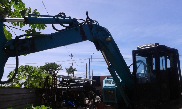 ขายแมคโค CAT 308 เทียบเท่า PC 80 ขายแมคโค CAT 308 เทียบเท่า PC 80