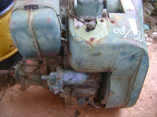 เครื่อง PETTER   ( ประมูล ยังไม่เช็คเครื่อง  )  ราคา  15,000  บาท