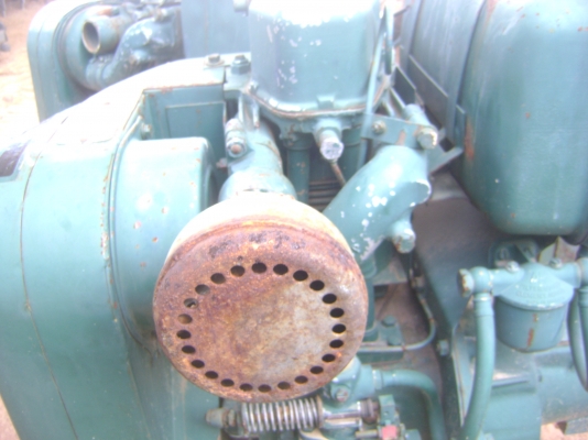 เครื่อง PETTER   ( ประมูล ยังไม่เช็คเครื่อง  )  ราคา  15,000  บาท