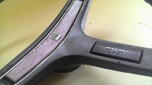 ขายพวงมาลัย คลาสสิค ดัสสัน datsun ของ เซดริค และ บลูเบิร์ด Cedric and Bluebird