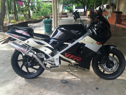 VFR 400 ทะเบียนแท้ โอนขนส่งภาษี 59 สภาพพร้อมใช้ ในราคาเพียบ 47500