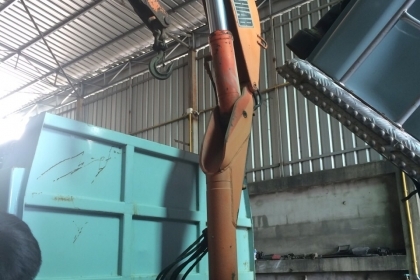 ขายเครนพับ3ตันครึ่งยี่ห้อ hiab พร้อมใช้งาน 180,000 ขายเครนพับ3ตันครึ่งยี่ห้อ hiab พร้อมใช้งาน 180,000