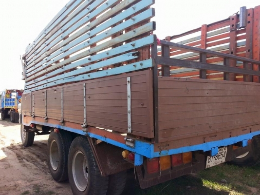 ขายหัวยาว2เพลา 175แรง พ.เพาเวอร์ มีสโล เกียร์ร็อก6เกียร์ ยางดี สภาพพร้อมใช้งาน เอกสารพร้อมโอน สนใจโทร 090-8588220คุณนะ 093-3258446คุณบิว ID:narong498 หรือเข้าดูสินค้าอื่นๆได้ที่ www.truck.in.th/498 หรือเพจFacebook ณรงค์ ซื้อขายรถมือสอง (เว็บไซต์ส่วนตัว) ห