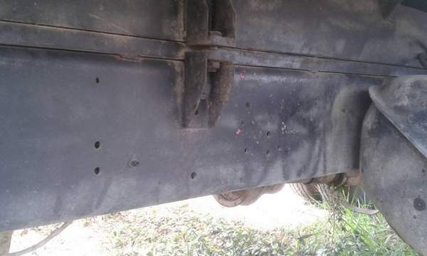 HINO FD3HLA เครื่อง180 แรง HO7C กะบะยาว 6 เมตร ยาง825 เล่มพร้อมโอน