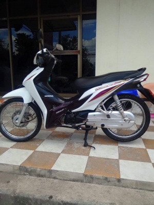 Honda Wave 110 i ปี 2556 รถสวย สภาพดี คงทน หัวฉีดประหยัดน้ำมันสุดๆ Honda Wave 110 i ปี 2556 รถสวย สภาพดี คงทน หัวฉีดประหยัดน้ำมันสุดๆ