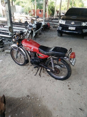 ขาย Cg125 สภาพตามรูป ทะเบียนขาดต่อ+พร้อมโอน