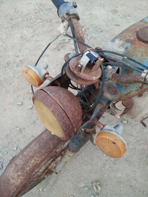 ขาย A100 สภาพแห้งๆ เดิมๆ ดิบๆ สนิมๆ ตามรูป ไม่มีเล่ม