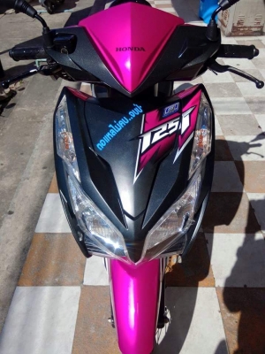 ใหม่ล่าสุด Honda Click 125i ปี 2556 สีชมพู ดำด้าน รุ่น Racing combi - brake รถสวยม๊ากมาก