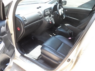 TOYOTA WISH 2.0 Q AUTO รถพร้อมใช้ จัดไฟแนน์ง่าย ไม่ต้องมีคนค้ำ T.086-527-9533