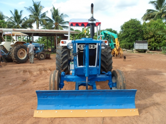 ขายรถไถ FORD 6600 T5 เสื้อเรียบ เช็คใหม่หมด จัดให้สำหรับท่านที่ชอบรถสภาพเดิมๆ หางสามและใบมีด พร้อมลุย