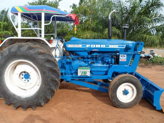 ขายรถไถ FORD 6600 T5 เสื้อเรียบ เช็คใหม่หมด จัดให้สำหรับท่านที่ชอบรถสภาพเดิมๆ หางสามและใบมีด พร้อมลุย