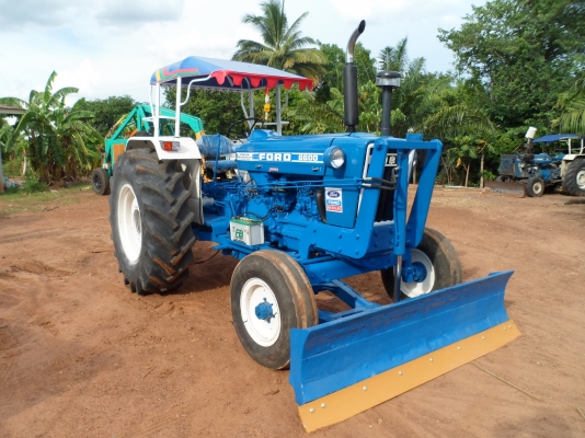 ขายรถไถ FORD 6600 T5 เสื้อเรียบ เช็คใหม่หมด จัดให้สำหรับท่านที่ชอบรถสภาพเดิมๆ หางสามและใบมีด พร้อมลุย