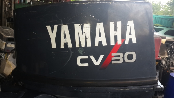 ขายเครื่องเรือ YAMAHA 30เเรง นำเข้าญี่ปุ่น สตาร์ทไฟฟ้า น้ำออกดี พร้อมใช้