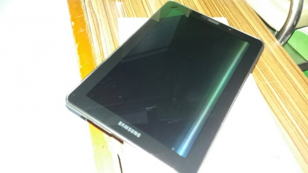 ขายโทรศัพท์สมาร์ทโฟน Samsung tab 7.7