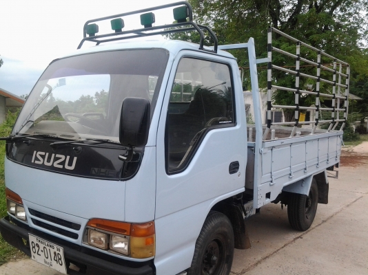 ISUZU 4ล้อ ปี39เครื่อง88 สภาพดีพร้อมใช้