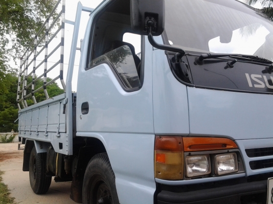 ISUZU 4ล้อ ปี39เครื่อง88 สภาพดีพร้อมใช้