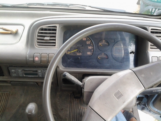 ISUZU 4ล้อ ปี39เครื่อง88 สภาพดีพร้อมใช้