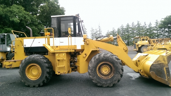 ขายรถตัก TCM 850 ขายรถตัก TCM 850