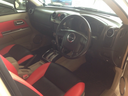 ISUZU D-MAX 4 ประตู AUTO ปี 2010 รถสวยจัด ARIBAG คู่หน้า เบรค ABS กระจกไฟฟ้า มีจอ TV ล้อ MAX เครื่อง ช่วงล่าง แน่น สีสวย รถพร้อมใช้งาน จัดไฟแนนได้