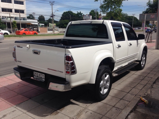 ISUZU D-MAX 4 ประตู AUTO ปี 2010 รถสวยจัด ARIBAG คู่หน้า เบรค ABS กระจกไฟฟ้า มีจอ TV ล้อ MAX เครื่อง ช่วงล่าง แน่น สีสวย รถพร้อมใช้งาน จัดไฟแนนได้