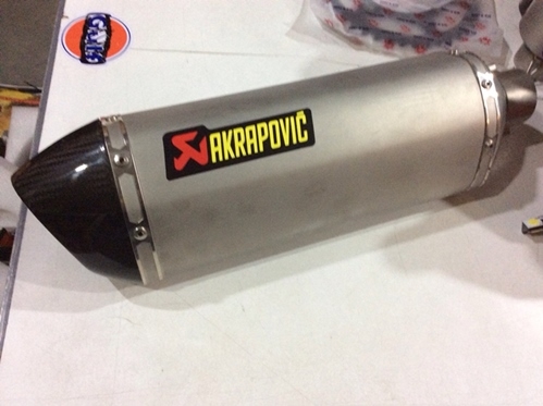 ศูนย์รวมท่อแต่งหลายหลายแบบ ทุกรุ่น ทุกแบบ ทุกญี่ห้อมีให้เลือกมากมาย. มีคอFULL ท่อนสลิปออน.ทุกญี่ห้อ ทุกรุ่นงานคุณภาพ ราคามิตรภาพครับ