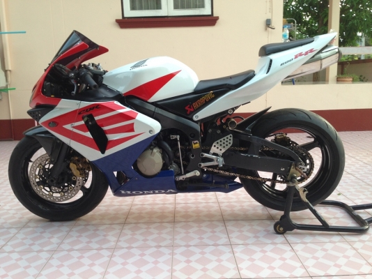 ขาย.CBR600.ปี2004สรรพสารมิตรแท้ รถเครื่องสดมากครับ พร้อมใช้งาน.ครับ